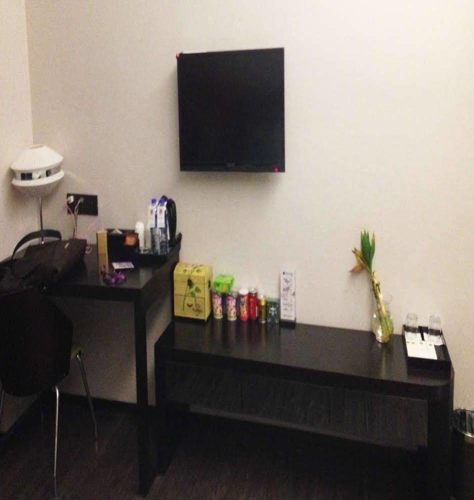 Sotel Inn Hotel San Yuan Li Branch Guangzhou Buitenkant foto